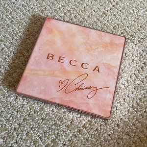 Becca x Chrissy Teigen glow face palette